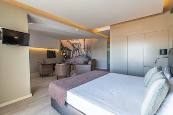 Ap Maria Nova Lounge - Adults Friendly
