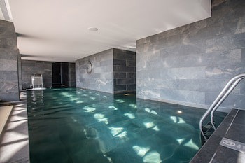 Ap Maria Nova Lounge - Adults Friendly