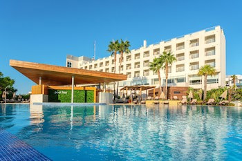 Ap Maria Nova Lounge - Adults Friendly