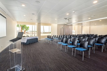 Ap Maria Nova Lounge - Adults Friendly