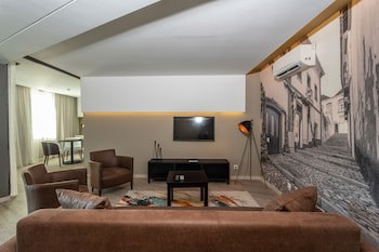 Ap Maria Nova Lounge - Adults Friendly
