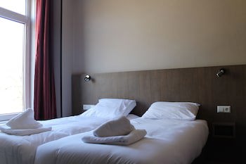 Aston City Hotel