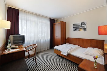 Ambassador Parkhotel galeri fotoğrafı