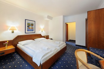 Ambassador Parkhotel galeri fotoğrafı