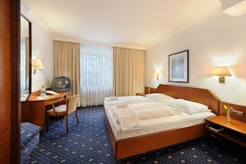 Ambassador Parkhotel galeri fotoğrafı