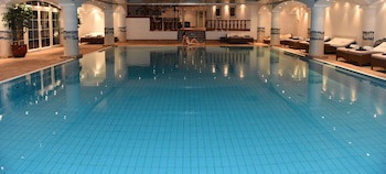Grand Hotel Du Golf And Palace