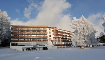 Grand Hotel Du Golf And Palace