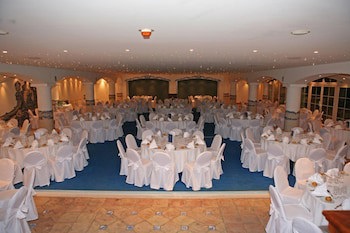 Grand Hotel Du Golf And Palace