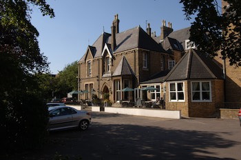 Cotswold Lodge Hotel