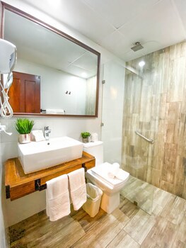 El Carmen Hotel
