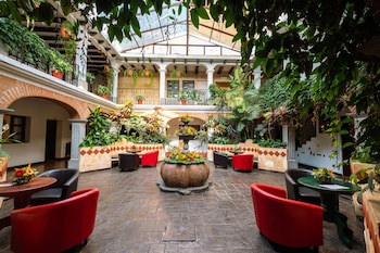 El Carmen Hotel