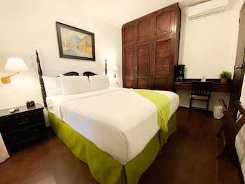 El Carmen Hotel