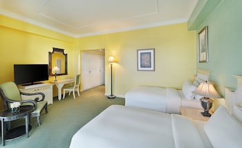Al Habtoor Grand Hotel Beirut