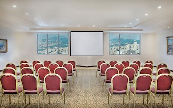 Al Habtoor Grand Hotel Beirut