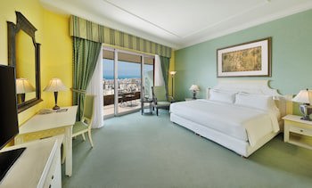 Al Habtoor Grand Hotel Beirut