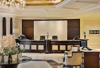Al Habtoor Grand Hotel Beirut