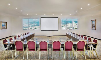 Al Habtoor Grand Hotel Beirut