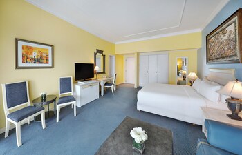 Al Habtoor Grand Hotel Beirut
