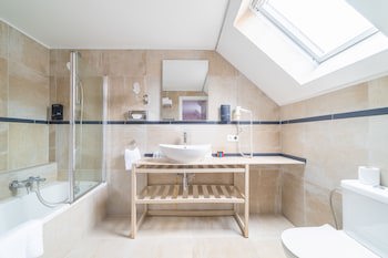 Grand Hotel Normandy By Cw Hotel Collection