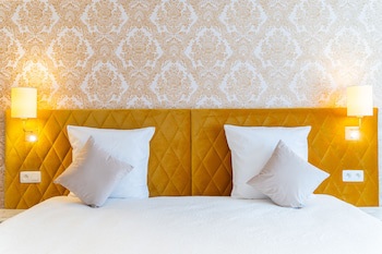 Grand Hotel Normandy By Cw Hotel Collection