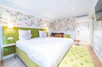 Grand Hotel Normandy By Cw Hotel Collection