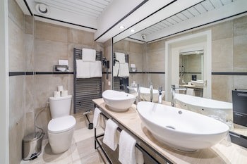 Grand Hotel Normandy By Cw Hotel Collection