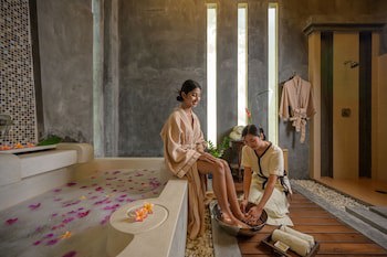 Andamantra Resort And Villa Phuket