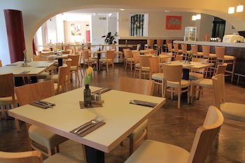 Akcent Hotel