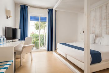 Hotel Medium Sitges Park