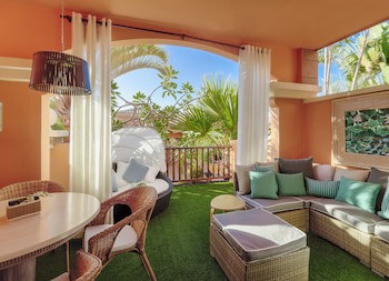 Green Garden Resort & Suites