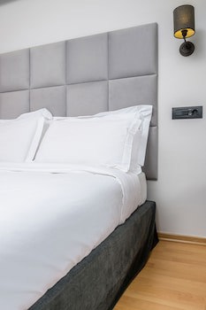 Athens Odeon Hotel