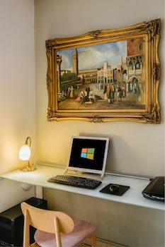 Athens Odeon Hotel