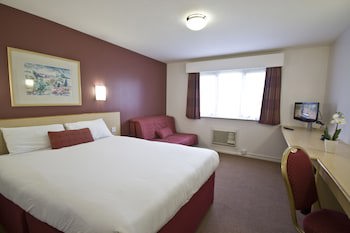 Days Inn By Wyndham London Stansted Airport