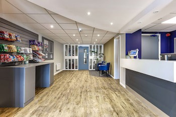 Days Inn By Wyndham London Stansted Airport