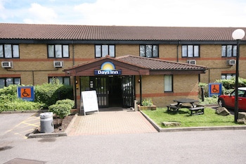 Days Inn By Wyndham London Stansted Airport