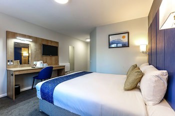 Days Inn By Wyndham London Stansted Airport