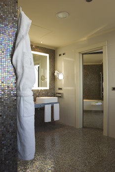 UNA HOTELS T Hotel Cagliari fotoğrafı