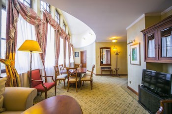 Hotel Opera