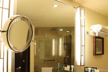Holiday Inn Villahermosa Aeropuerto, An Ihg Hotel