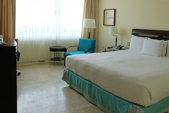Holiday Inn Villahermosa Aeropuerto, An Ihg Hotel