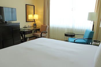 Holiday Inn Villahermosa Aeropuerto, An Ihg Hotel