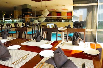 Holiday Inn Villahermosa Aeropuerto, An Ihg Hotel