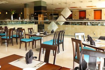 Holiday Inn Villahermosa Aeropuerto, An Ihg Hotel