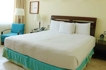 Holiday Inn Villahermosa Aeropuerto, An Ihg Hotel