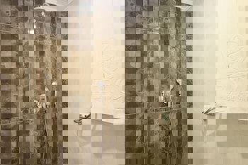 Sherwood Exclusive Lara