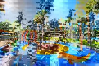 Sherwood Exclusive Lara