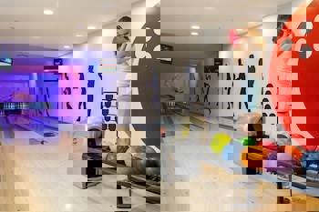 Sherwood Exclusive Lara