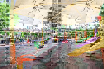 Sherwood Exclusive Lara