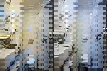 Sherwood Exclusive Lara