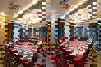 Sherwood Exclusive Lara